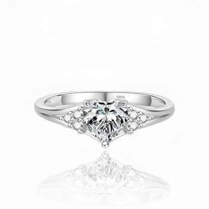 Isabella Heart Ring - Opal Whispers