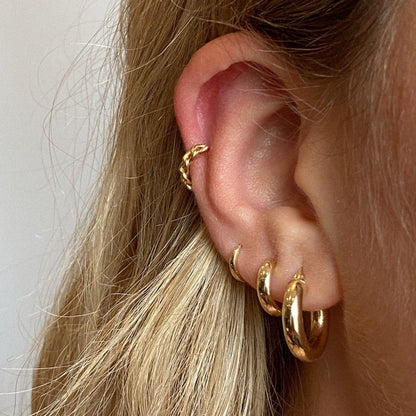 Lucyy Earring - Opal Whispers